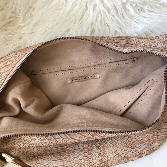 Banana Republic Snakeskin Embossed Leather Boho Crossbody Purse Handbag - Picture 4 of 16